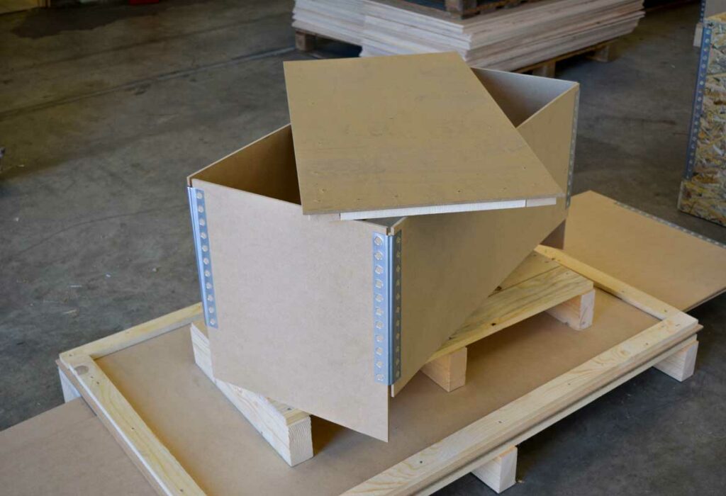 Cassa in legno pieghevole di Cefap Service utilizzata per l'imballaggio di prodotti e spedizioni nazionali