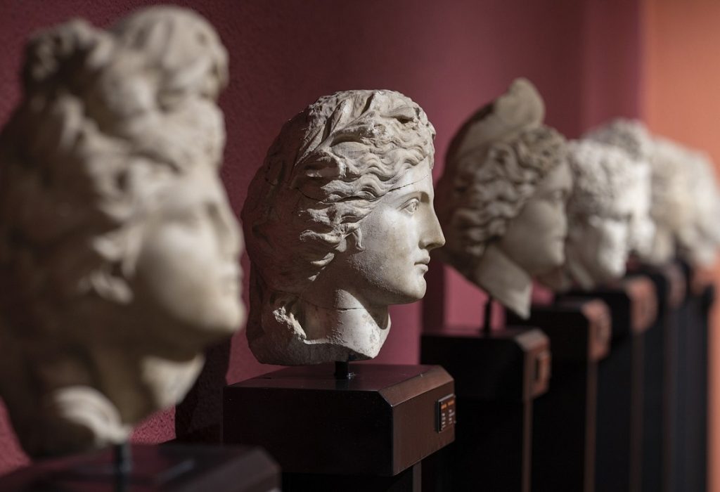 Opere d'arte che possono essere trasportate utilizzando imballaggi in legno